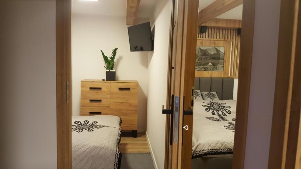 Apartament Tatravika Z Basenem I Widokiem Koscielisko Luaran gambar
