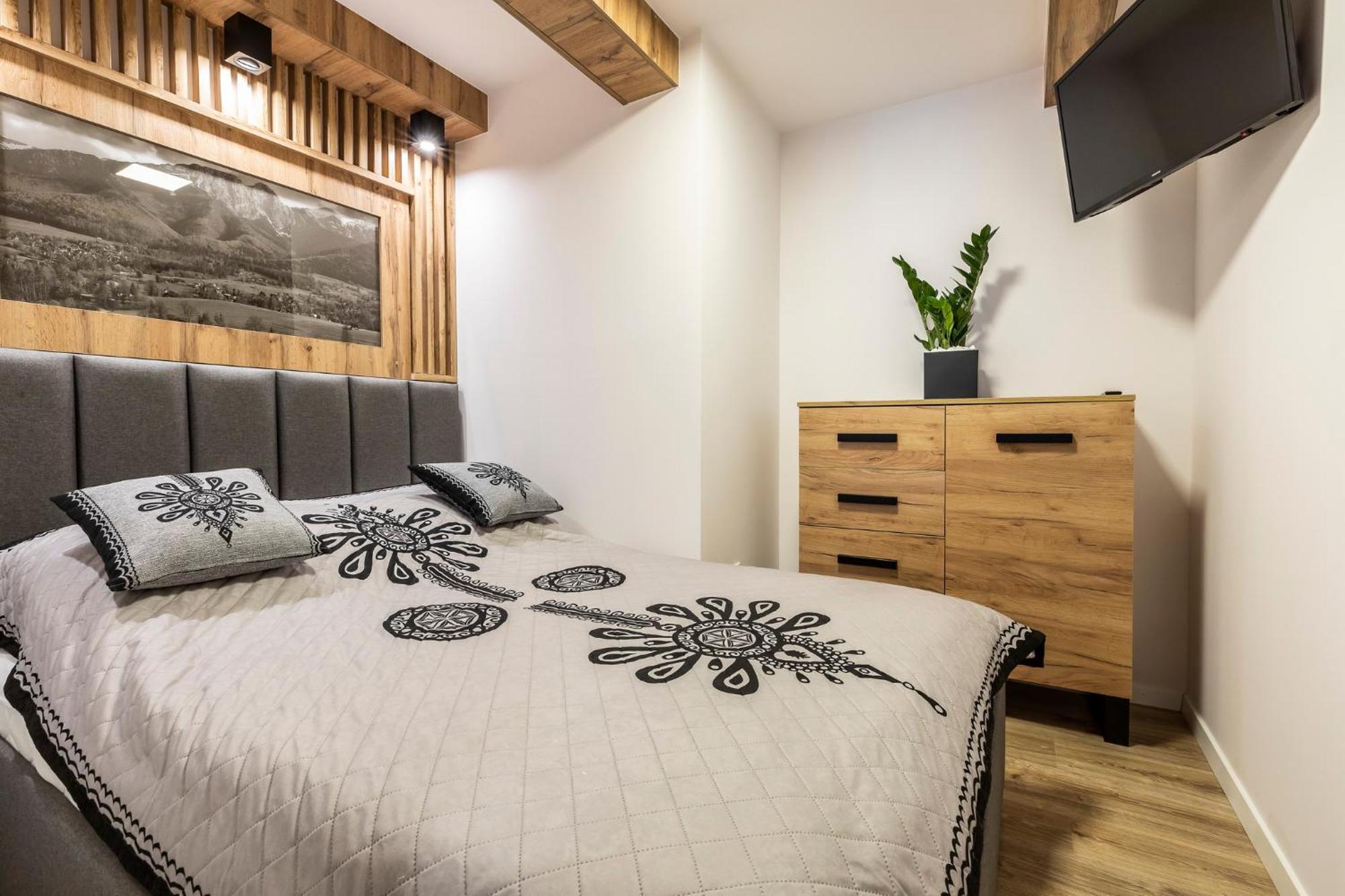 Apartament Tatravika Z Basenem I Widokiem Koscielisko Luaran gambar